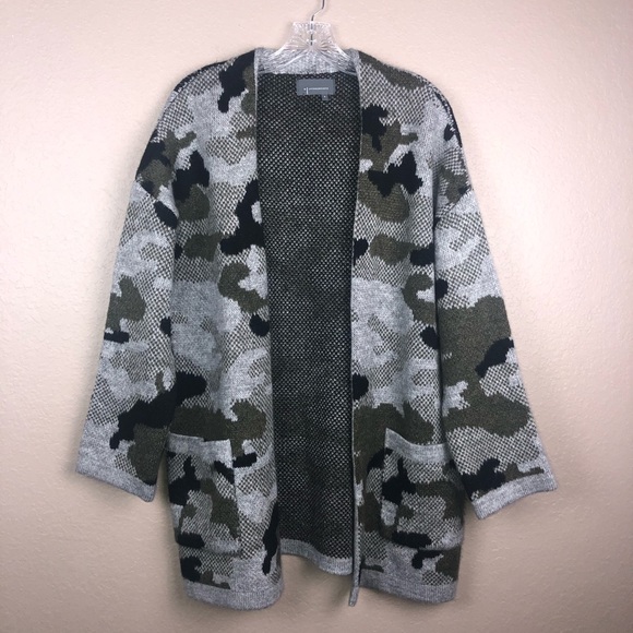 vera camo cardigan